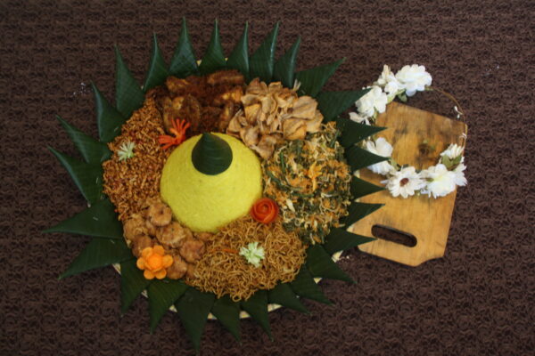 IMG_1348 Tumpeng