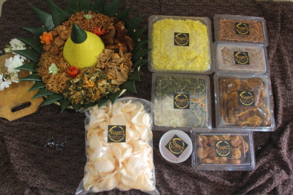 IMG_1385 Tumpeng